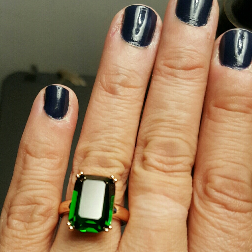4.20ct Octagon Emerald Lab Created Solitaire Ring - Picture 6 of 7